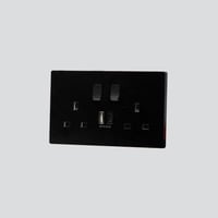 مقبس ( فيش ) ثلاثي مزدوج 13 أمبير ( مقبس يو اس بي...