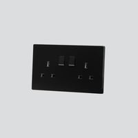 مقبس ( فيش ) ثلاثي مزدوج 13 أمبير