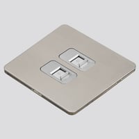 مقبس شبكة ثنائي