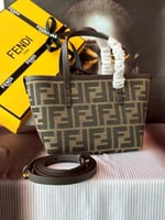 فندي FENDI