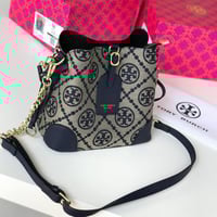 توري بوزش Tory Burch