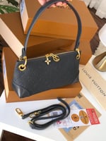 LV لوي ڤيتون