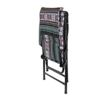 كرسي رحلات فاخر تصميم مميز وراحة لا تُضاهى