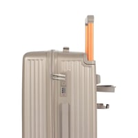 طقم حقائب سفر صلب (3 قطع) – تصميم عصري وقوة أداء