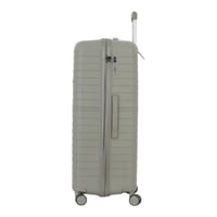 طقم شنط سفر - مصنوعه من مادة البولي بروبلين - ضد ا...