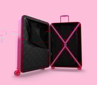 طقم شنط سفر - ضد الكسر - أنيق ومتين مصنوع من مادة...