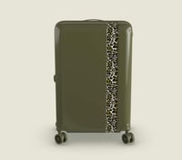 طقم شنط سفر - ضد الكسر - أنيق ومتين مصنوع من مادة...