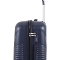 طقم حقائب سفر مكون من 4 قطع يشمل حقيبة يد - بكفرات...