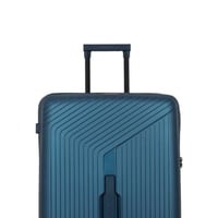 شنط سفر ضد الكسر - مكون من 3 قطع - بكفرات دبل ومقب...