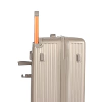 طقم حقائب سفر صلب (3 قطع) – تصميم عصري وقوة أداء