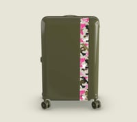 طقم شنط سفر - ضد الكسر - أنيق ومتين مصنوع من مادة...