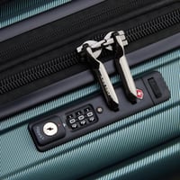 حقيبة سفر دلسي شادو 5.0 55 سم أخضر