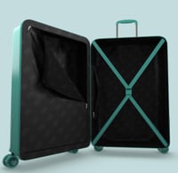 طقم شنط سفر - ضد الكسر - أنيق ومتين مصنوع من مادة...