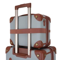 طقم حقائب سفر كلاسيكية من 4 قطع – مغطاة بجلد فاخر...