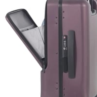 حقيبة سفر فاخرة بحجم 20 بوصة، مصممة خصيصًا لتناسب...