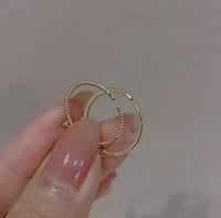 خاتم كوري ناعم بالزركون