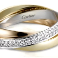 خاتم كارتير من مجموعة "ترينيتي" مرصع ب102ماسة زيرك...