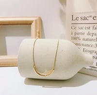 سلسال جذاب شكل الأبتسامة 18K