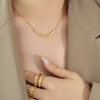 سلسال جذاب شكل الأبتسامة 18K