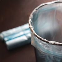 اكياس نفايات 10 جالون مقاسات متعددة (10 رول)