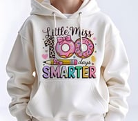 هودي 100 days pf school دونات