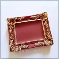 E913 بكج برواز مستطيل بزخارف انيقه