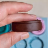 E132 برواز مورد دائري ٦ فتحات