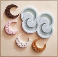 E910 سيلكون هلال نقش نجمه وفانوس ٤ فتحات