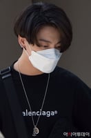 Korean face mask- balck (one piece)