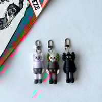 KAWS KEYCHAIN