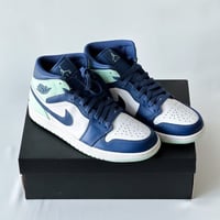 JORDAN 1 MID
