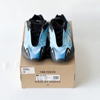 YEEZY BOOST 700