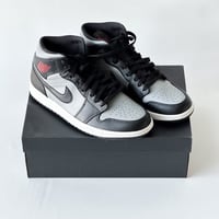 JORDAN 1 MID