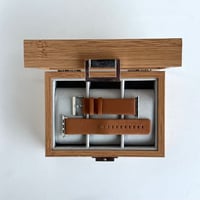 APPLE WATCH LEATHER STRAP