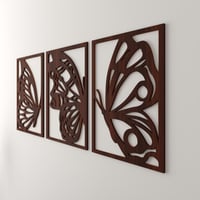 منحوتة ديكور خشبية بتصميم فراشات