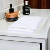 منشفة فندقية فاخرة للاستعمال مرة واحدة اكبر واكثر...