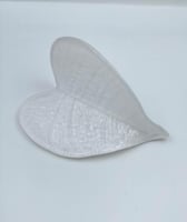 ورق ثريا زجاجي مميز شكل قلب عدة الوان