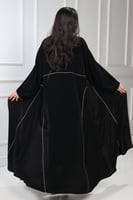 عباية نصف كلوش منسوجة من قماش الكريب الأسود مع طرح...
