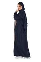 عباية رياضية ملونة من قماش الكريب الفاخر مع طرحه م...