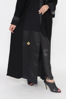 عباية كوت منسوجة من القماش الملكي الفاخر مع طرحتها