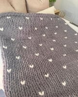 بطانية كبيرة