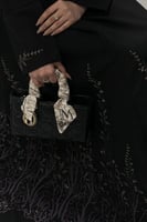 فاتن موف بتطريز فاخر بالاكمام والعبايه والطرحه