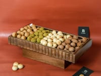 صحن خشبي فاخر بقاعدة