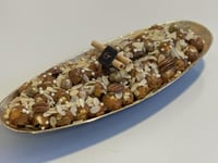 صينيه كيلو حول60حبة سكري مكشوف محشي دايجستف باللوز...