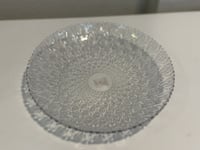 صينية دائرية اكريلك شفاف كيلوين ونص 125حبه تمر سكر...