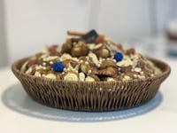 سلة كيلو ونص تقريبا90حبه سكري مكشوف محشي دايجستف ب...