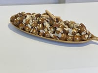 صينيه كيلو حول60حبة سكري مكشوف محشي دايجستف باللوز...