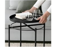 طاولة خدمة دائرية باللون الأسود