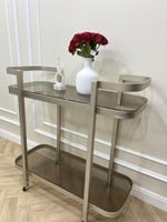 عربية تقديم دورين