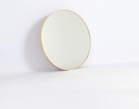 مرايه جدارية بإطار ذهبي مقاس 100سم